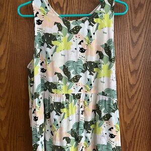Tropical Leaf Print Sleeveless tank blouse